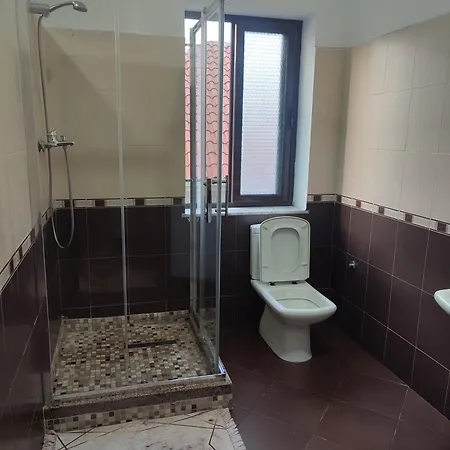 Nocleg ze śniadaniem Xani Tirana